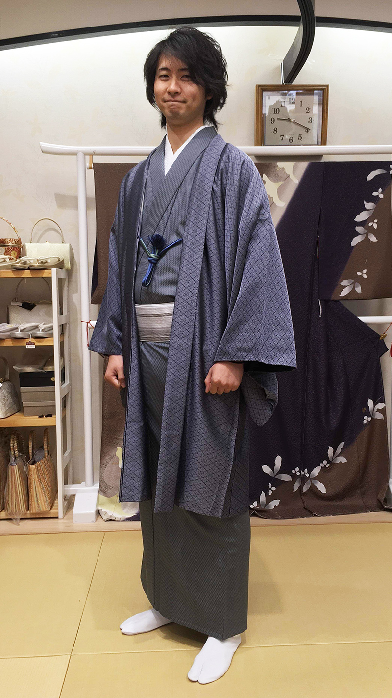 男の着物たくさん取り揃えております 愛知県西尾市 あづまや きものひろば 公式 愛知県西尾市の着物 呉服
